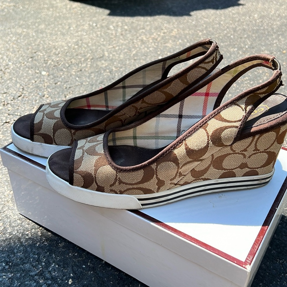 Women’s Coach shoes size 9.5